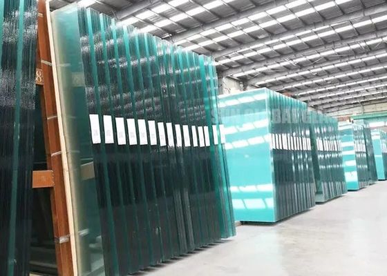 इमारत सजावटी गर्मी मजबूत ध्वनिप्रूफ स्पष्ट टुकड़े टुकड़े में कांच पैनल वास्तुशिल्प कांच